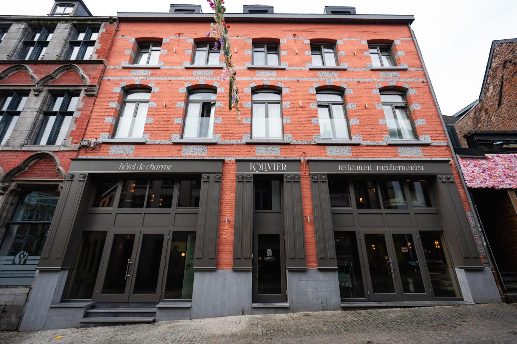 L'Olivier Hotel Монс Екстериор снимка